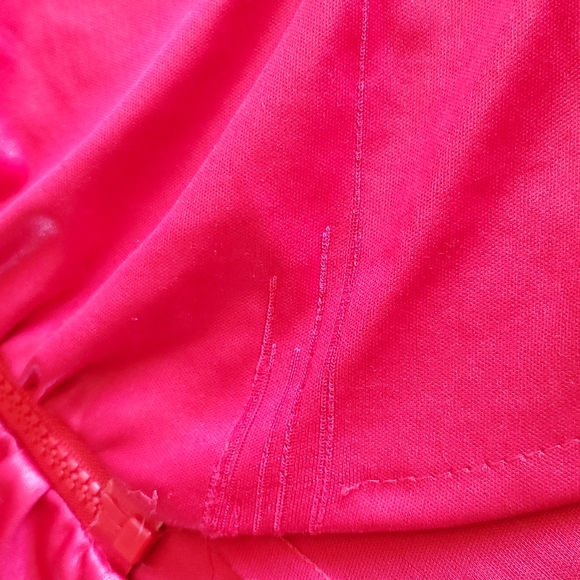 Vintage 70s/80s stretchy red dress - Picture 10 of 15